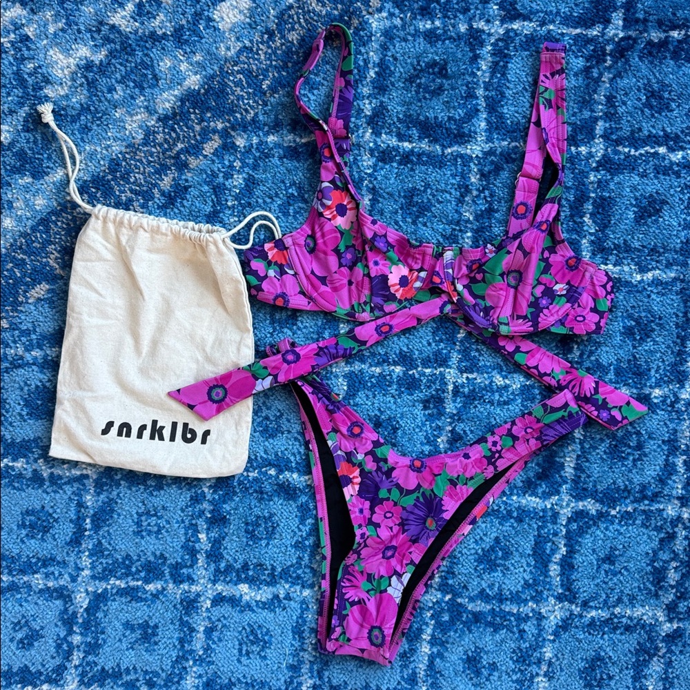 SNRKLBR Magenta Bloom Bikini - Picture 3 of 11
